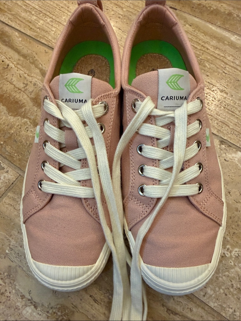 Cariuma Rose Pink Canvas Women’s Sneakers with Cream Laces